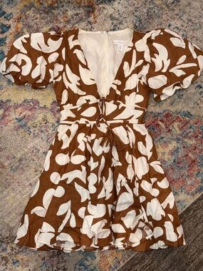 House of Harlow 1960 Brown & White Floral Tie-Front Mini Dress